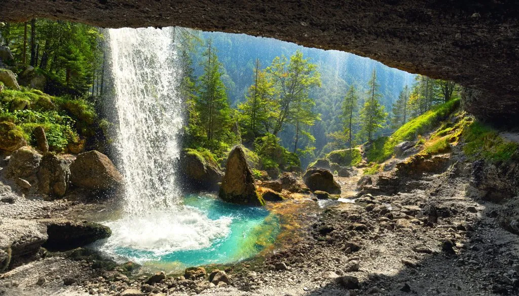 Cascada de Pericnik