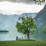 Bohinj-sjön barn